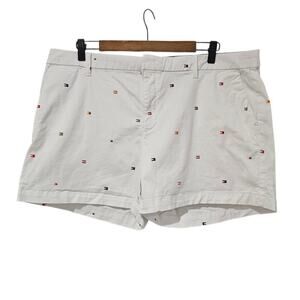 Tommy Hilfiger Logo Shorts White Size 18